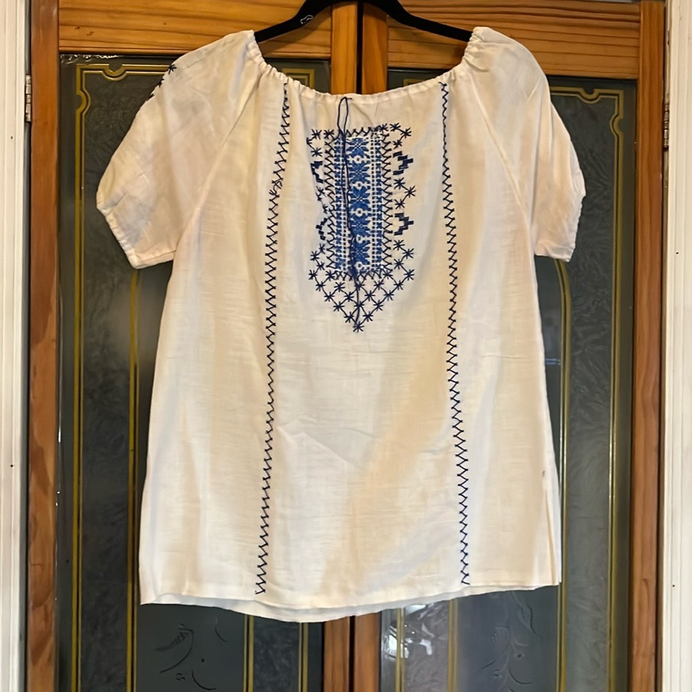 Romanian girl ie - Baltic peasant blouse